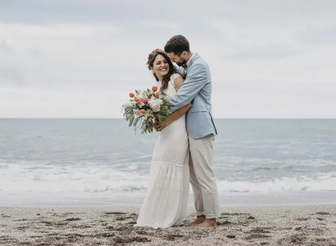 pareja y playa